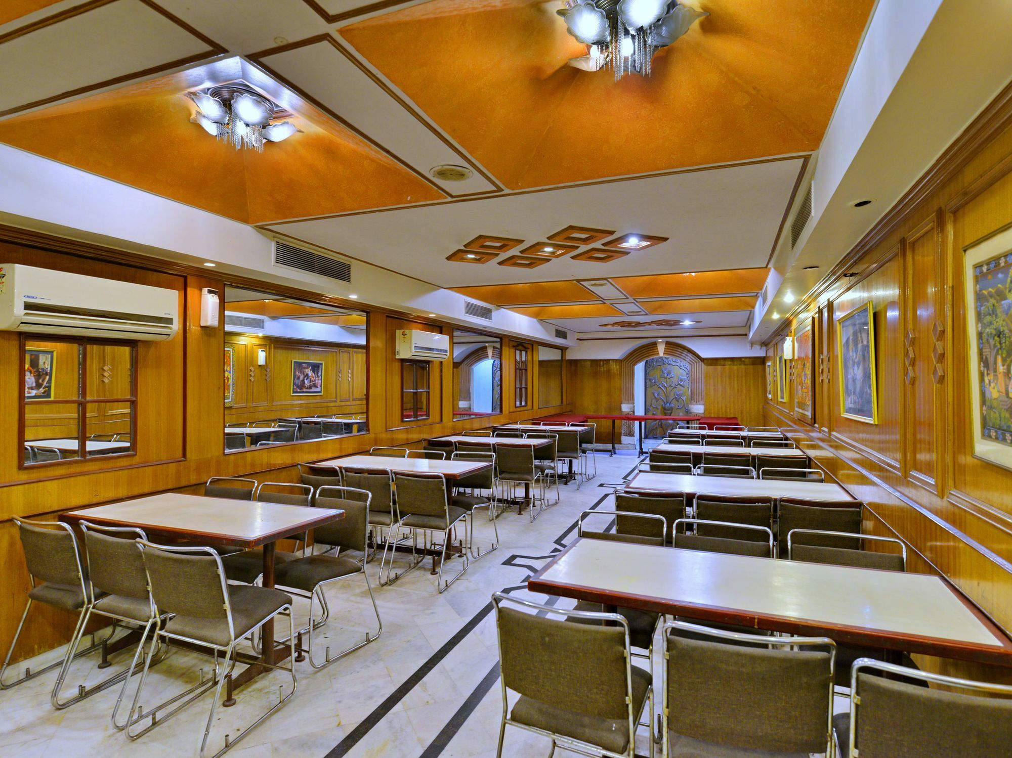 Hotel Kohinoor Jaipur